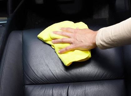 Очищувачі та кондиціонери для шкіри