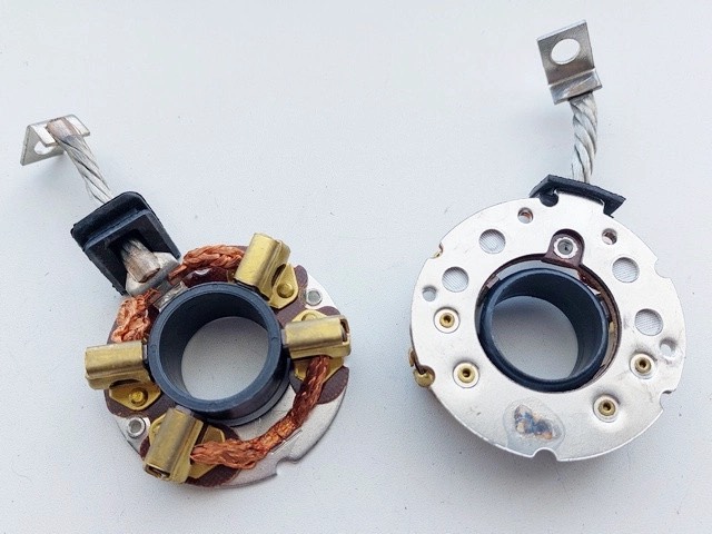 Щітковий вузол стартера Aveo "REMY" (10452368) 1,2КВТ метал