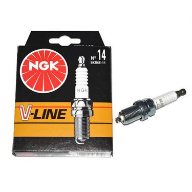 Свічки "NGK" Lacetti, Aveo 1,6 №14  (BKR 6 E-11)